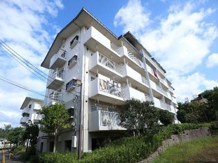 奈良県奈良市青山1丁目の賃貸マンションの画像