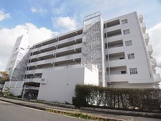奈良県香芝市西真美1丁目の賃貸マンションの画像