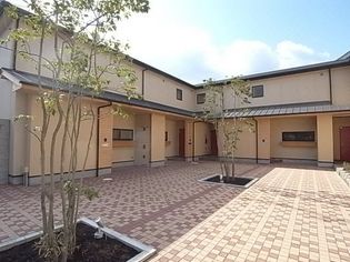 奈良県大和高田市北片塩町の賃貸テラスハウスの画像