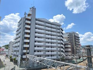 奈良県北葛城郡王寺町王寺2丁目の賃貸マンションの画像