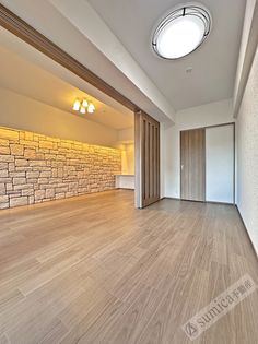 プレジオ永和ASIANの温かみのある内装です♪