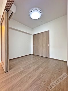 プレジオ永和ASIANの温かみのある内装です♪