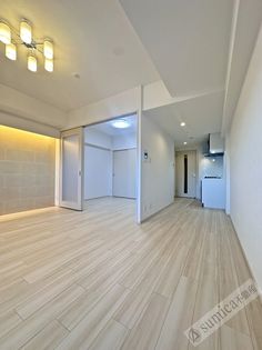 プレジオ永和ASIANのホワイトベースで明るい内装♪