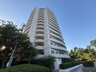グランフェルティ本山の画像