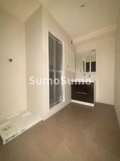 明るい洗面所です