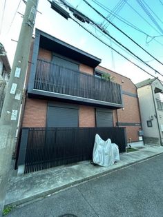 ブロンテ関守の画像