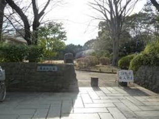 蕨城址公園