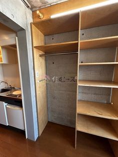 メネダスの画像