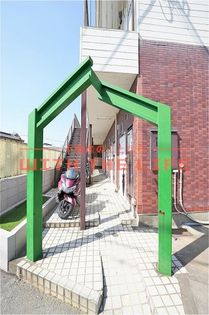 落ち着いたエントランスです