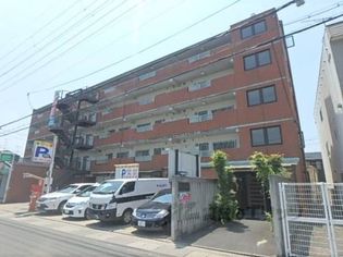 アドニス嵯峨の画像