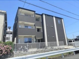 アッサンブレの画像