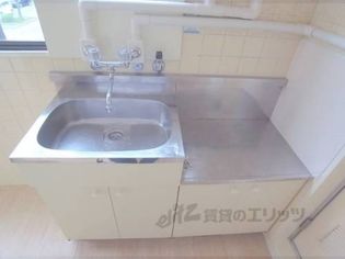 サンライズ宝ヶ池のキッチン