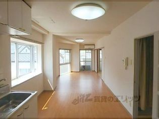 プリムローズ嵯峨のリビング