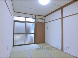 北白川ハイツの和室