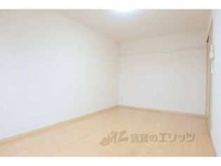 ラフォーレ西ノ京2の洋室