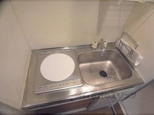 山椒200のキッチン