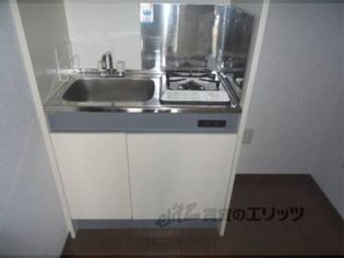 ハイツフラーデンのキッチン:キッチンは一口コンロ付です