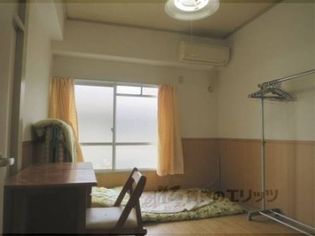 シャトー音川の居室