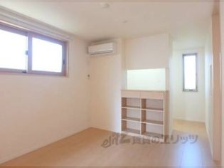 シャーメゾン嵯峨広沢のリビング