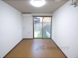 フェリーチェ妙蓮寺の洋室