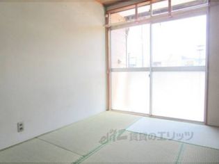 若葉ハイツの和室