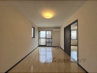 レオネクスト寺本のリビング